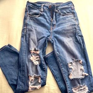 American Eagle Ripped High Rise Jegging